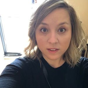 Meet your Posher, Amy